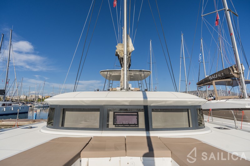 Lagoon 50 - Yacht Charter Sailica