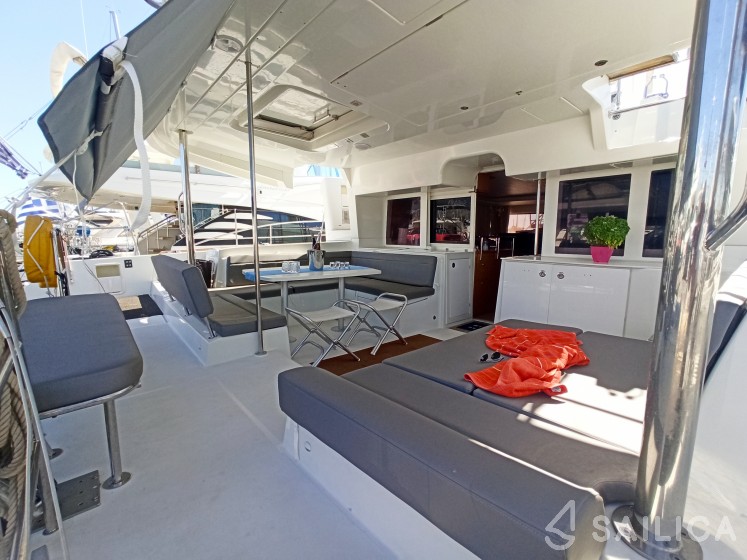 Lagoon 450 - Yacht Charter Sailica