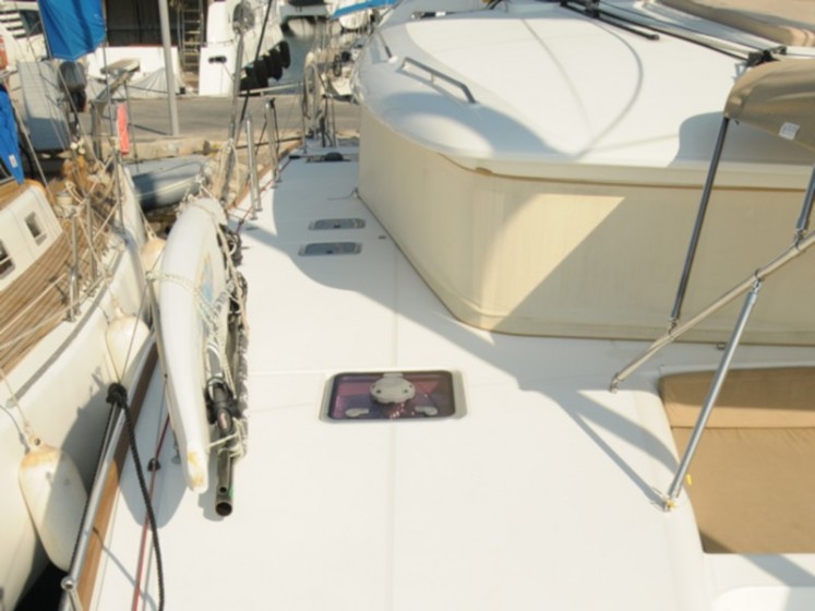 Lagoon 450 - Yacht Charter Sailica