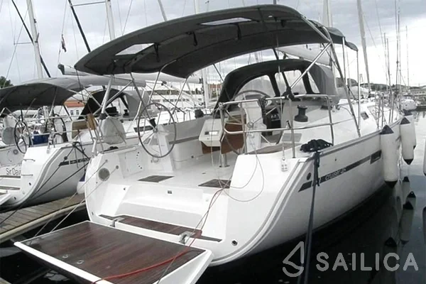 Bavaria 46 Cruiser - Yacht Charter Sailica