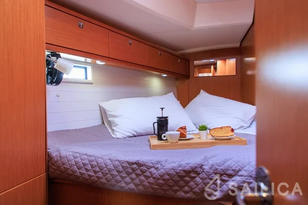 Bavaria 46 Cruiser - Yacht Charter Sailica