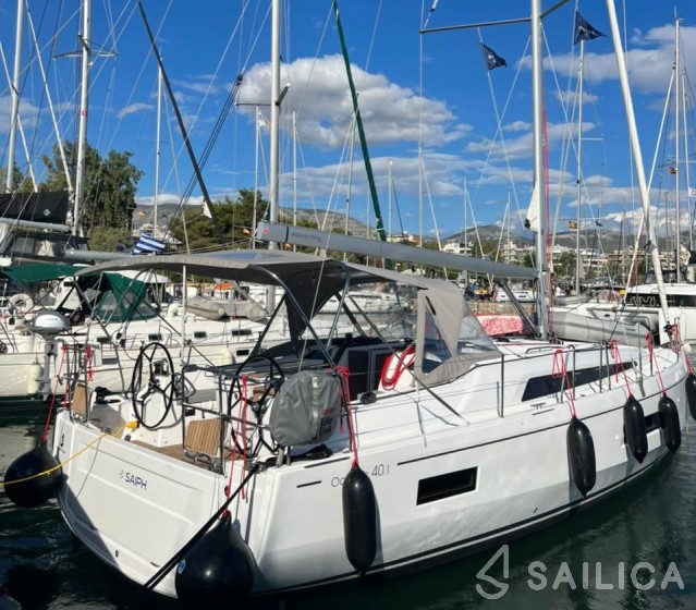 Oceanis 40.1 - Yacht Charter Sailica