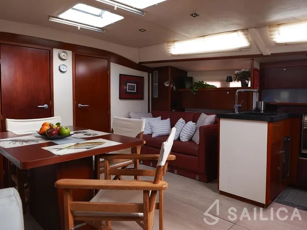 Hanse 540e - Yacht Charter Sailica