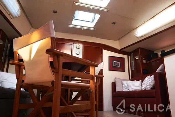Hanse 540e - Yacht Charter Sailica
