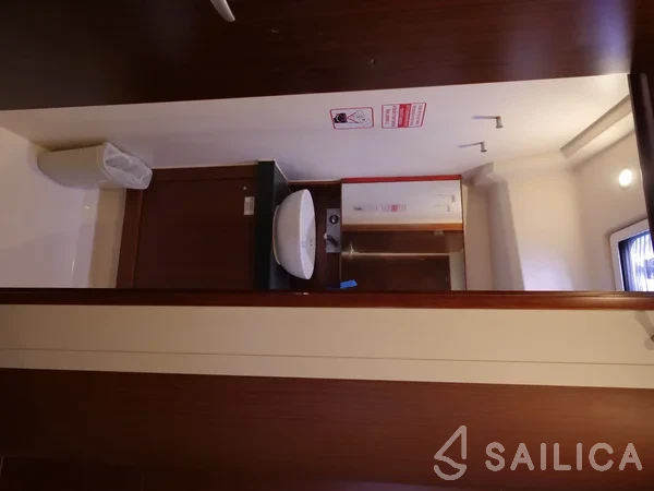 Hanse 455 - Yacht Charter Sailica