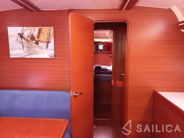 Dufour 450 GL - Yacht Charter Sailica