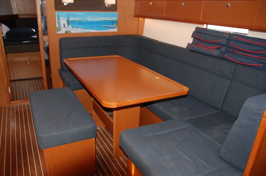 Bavaria 41 Cruiser - Yacht Charter Sailica