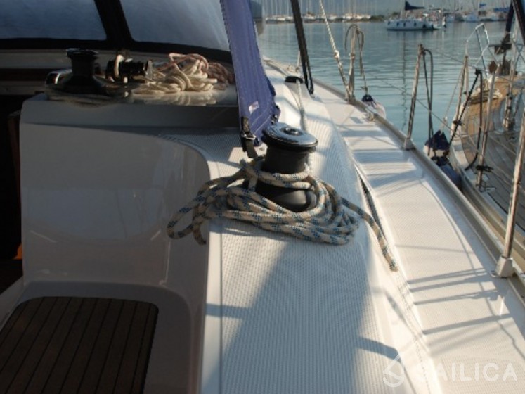 Bavaria 41 Cruiser - Yacht Charter Sailica