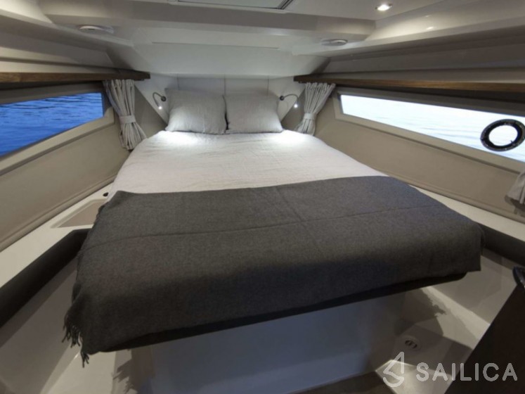 Grandezza 37CA - Yacht Charter Sailica
