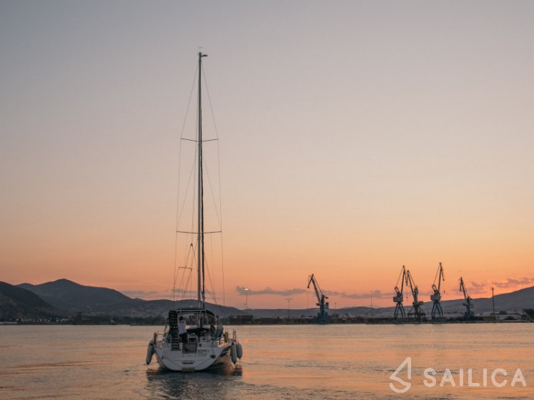Ocean Star 51.2 - Yacht Charter Sailica