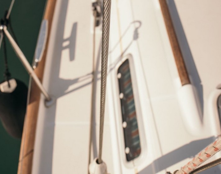 Oceanis 411 Clipper - Yacht Charter Sailica