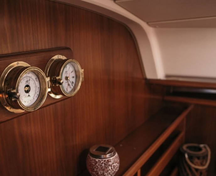 Oceanis 411 Clipper - Yacht Charter Sailica