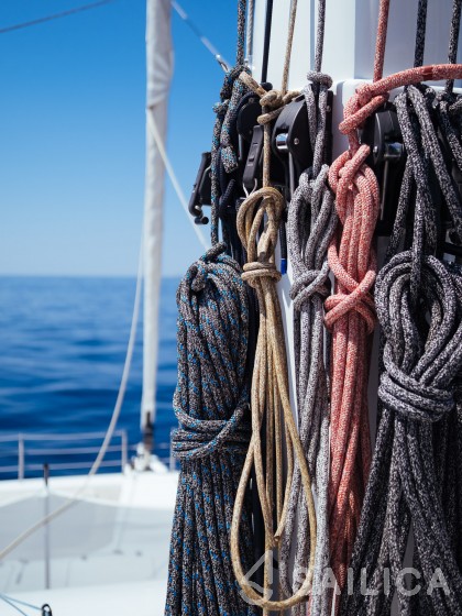 Sunreef 50 - Yacht Charter Sailica