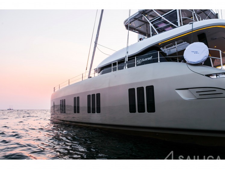 Sunreef 50 - Yacht Charter Sailica