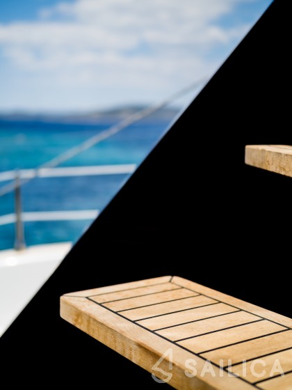 Sunreef 50 - Yacht Charter Sailica