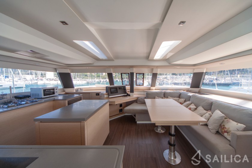 Saba 50 - Yacht Charter Sailica