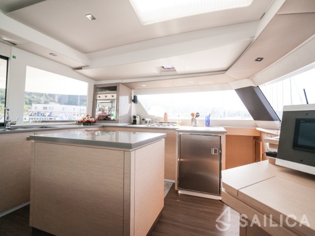 Saba 50 - Yacht Charter Sailica