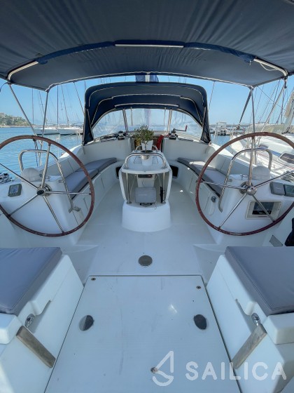 Sun Odyssey 44i - Yacht Charter Sailica