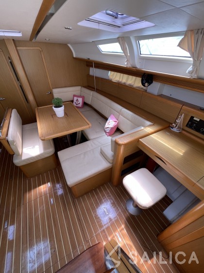 Sun Odyssey 44i - Yacht Charter Sailica