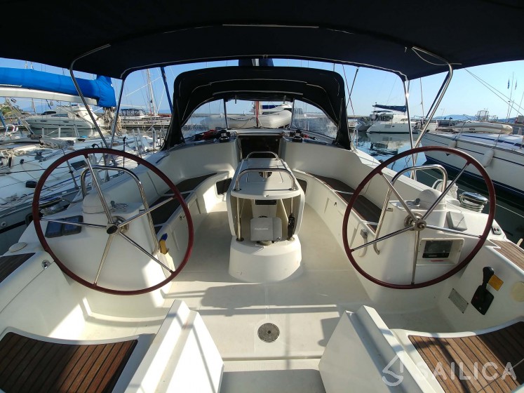 Sun Odyssey 44i - Yacht Charter Sailica