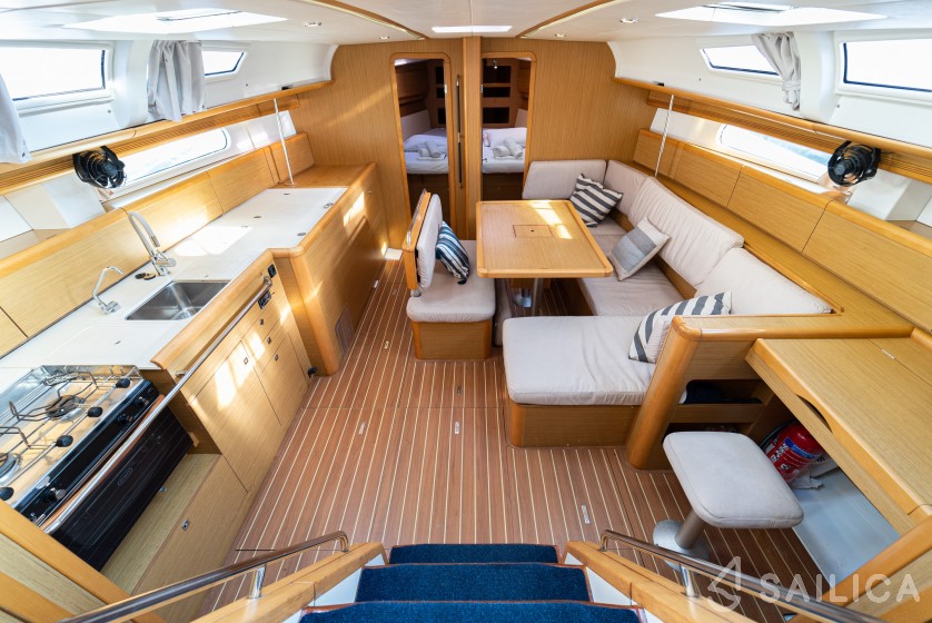 Sun Odyssey 44i - Yacht Charter Sailica
