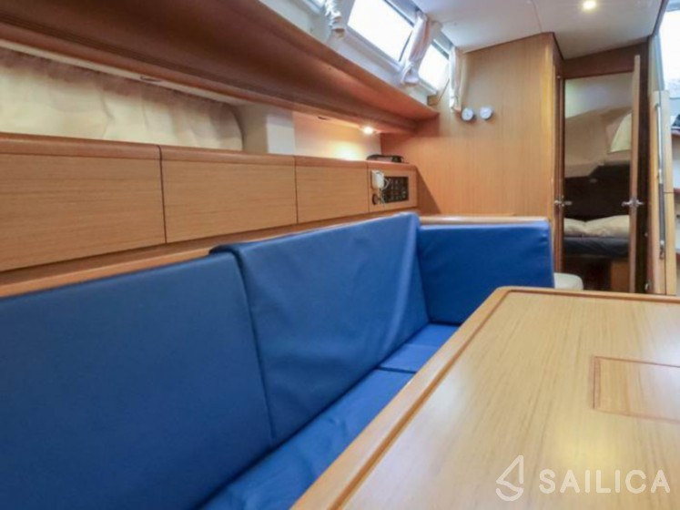 Sun Odyssey 44i - Yacht Charter Sailica