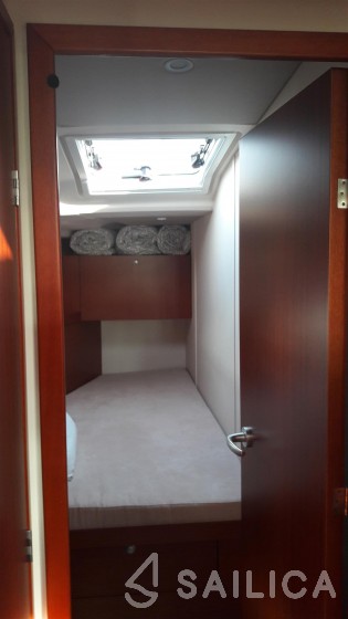 Hanse 455 - Yacht Charter Sailica