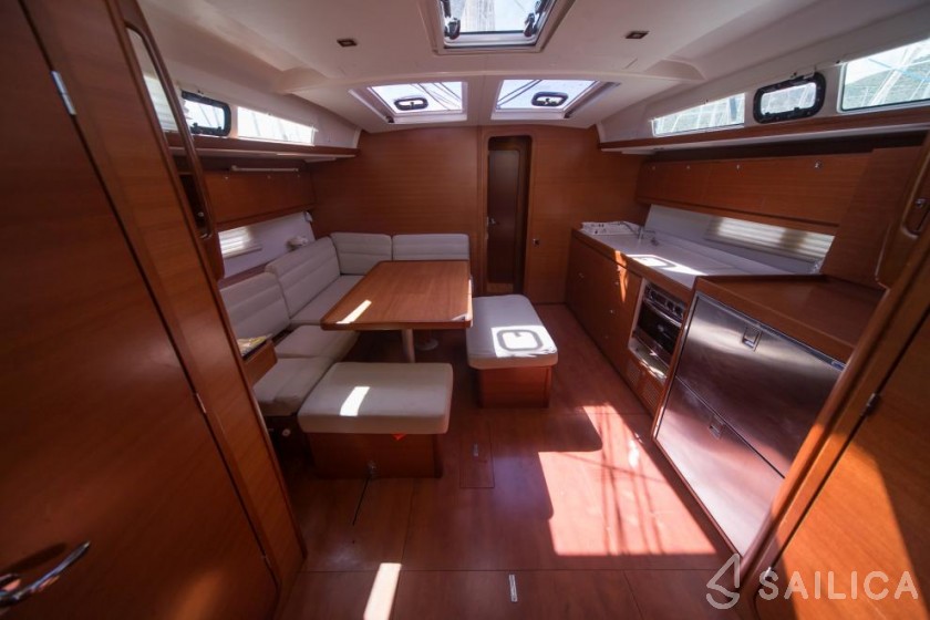 Dufour 460 GL - Yacht Charter Sailica