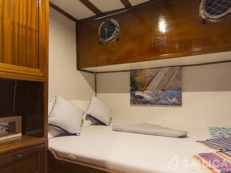 Gulet - Yacht Charter Sailica