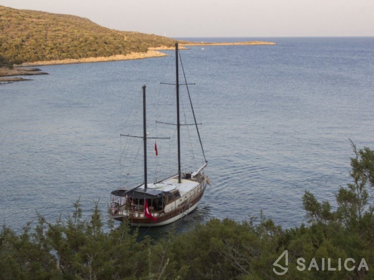 Gulet - Yacht Charter Sailica