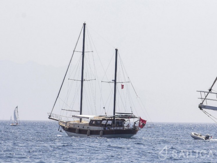 Gulet - Yacht Charter Sailica