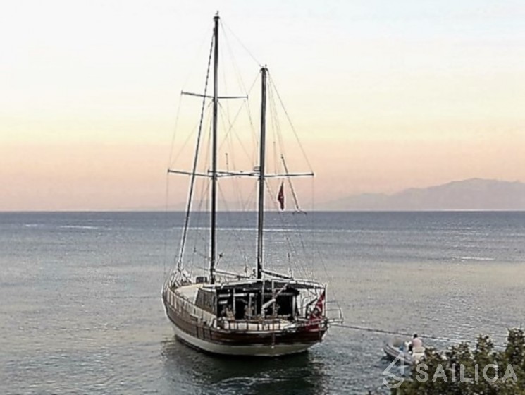 Gulet - Yacht Charter Sailica