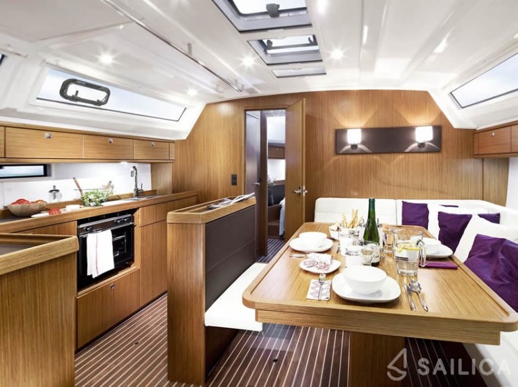 Bavaria Cruiser 46 - Yacht Charter Sailica