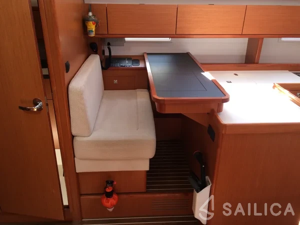 Bavaria 51 Cruiser - Yacht Charter Sailica