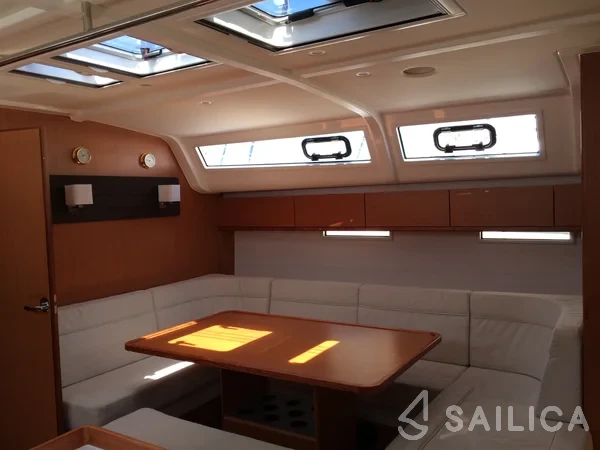 Bavaria 51 Cruiser - Yacht Charter Sailica