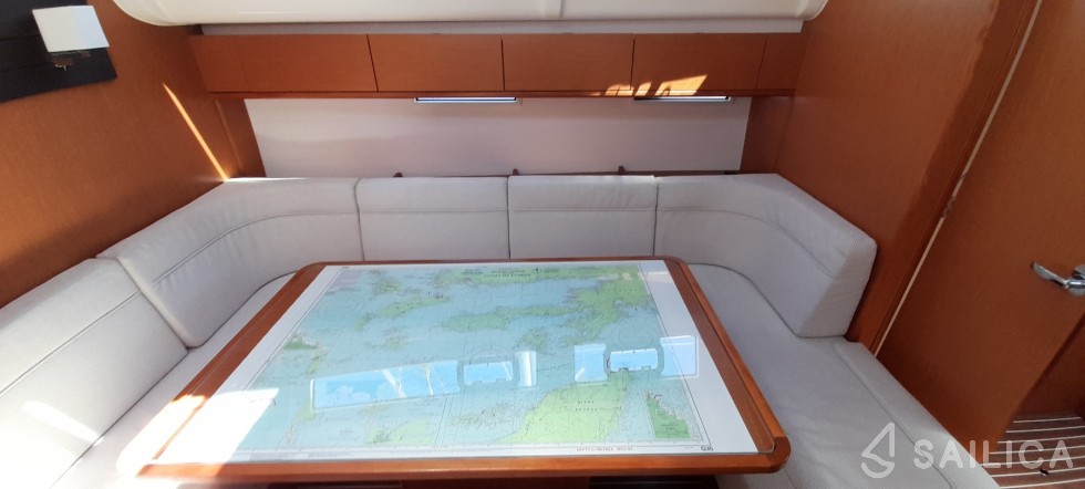 Bavaria 51 Cruiser - Yacht Charter Sailica