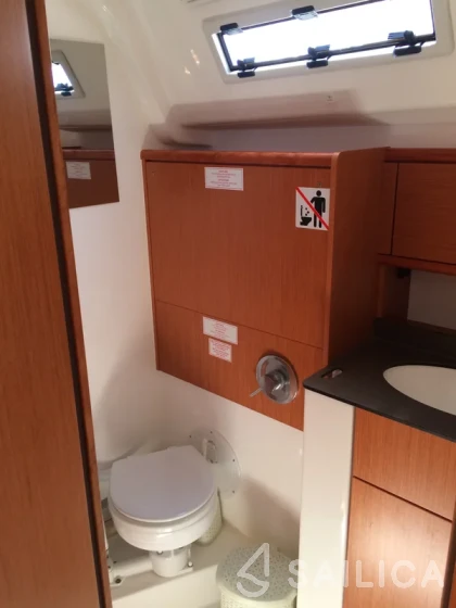 Bavaria 51 Cruiser - Yacht Charter Sailica