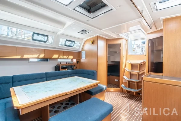 Bavaria 46 Cruiser - Yacht Charter Sailica
