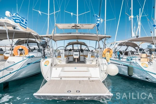 Bavaria 46 Cruiser - Yacht Charter Sailica