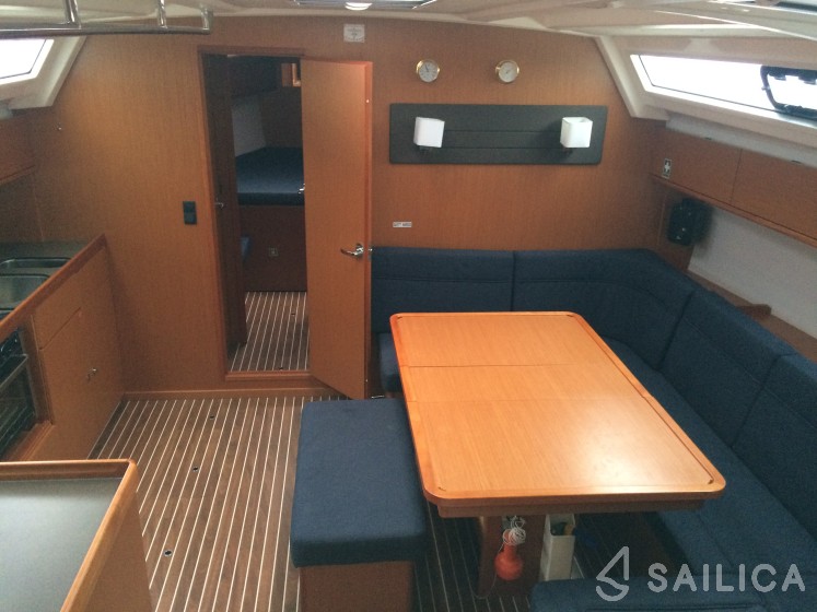 Bavaria 46 Cruiser - Yacht Charter Sailica