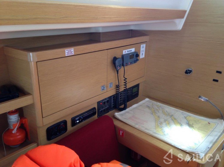 Elan 350 - Yacht Charter Sailica