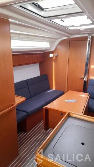 Bavaria 37 Cruiser - Yacht Charter Sailica