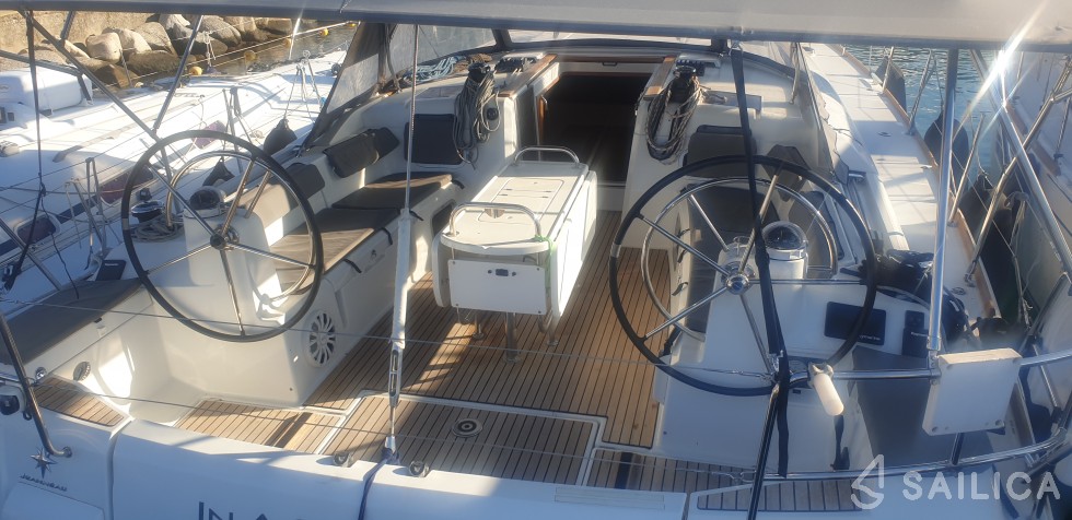 Sun Odyssey 519 - Yacht Charter Sailica