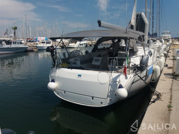 Bavaria 46 Cruiser - Yacht Charter Sailica