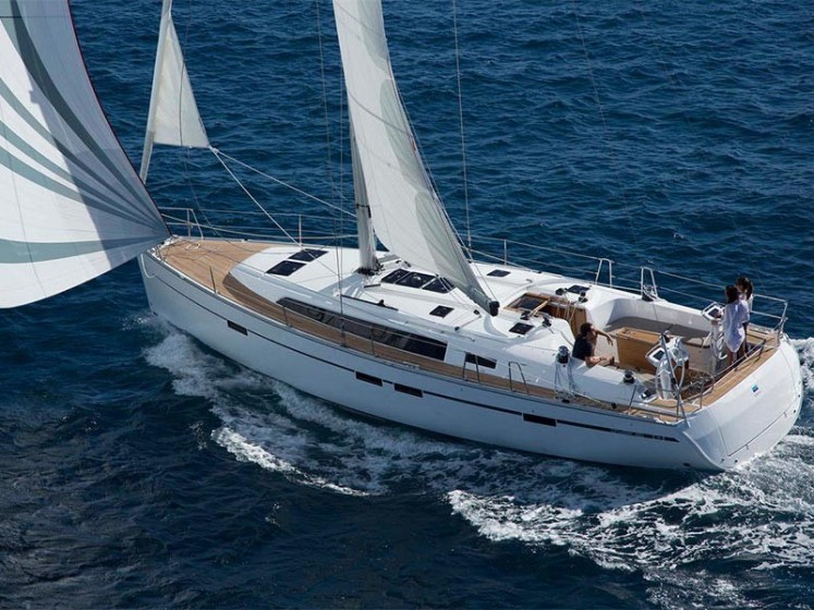 Bavaria 46 Cruiser - Yacht Charter Sailica