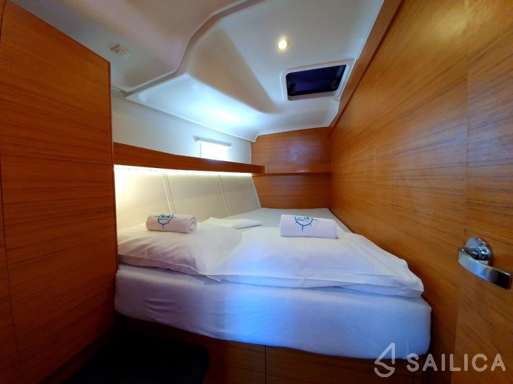 Elan 50 Impression - Yacht Charter Sailica