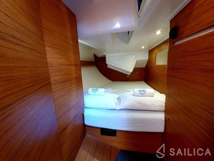 Elan 50 Impression - Yacht Charter Sailica