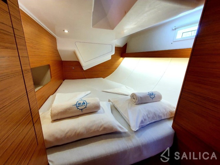 Elan 50 Impression - Yacht Charter Sailica