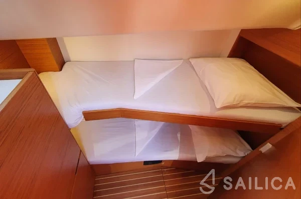 Elan 50 Impression - Yacht Charter Sailica