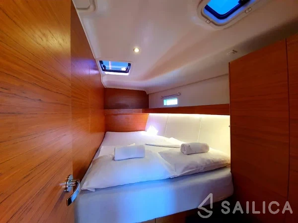 Elan 50 Impression - Yacht Charter Sailica